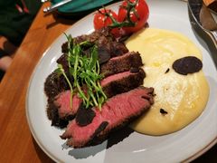 -JINNS锦时 steak&pizza(浸信会礼拜堂旧址店)