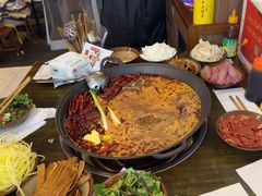 -黄潇洒老火锅(九眼桥宏济巷店)