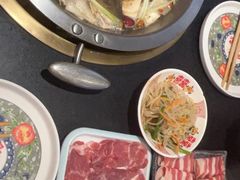 -沸炉重庆老火锅(军事博物馆店)