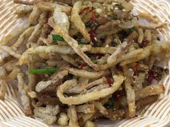 -江城燕子大排档(江汉路步行街店)