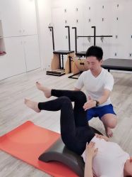 -无界瑜伽普拉提