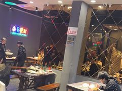 -老街烧烤大排档·地道湖北菜·龙虾馆(汉口火车站店)