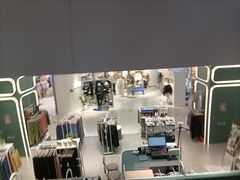 -凯德广场(埃德蒙顿路店)