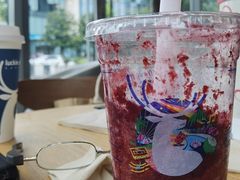-瑞幸咖啡(杭州绿地中央店)