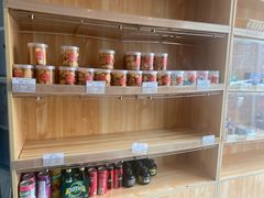 零售区-老梦面包 CHEZMOREL(三源里店)