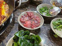 -星鸿社重庆老火锅(燃灯寺分店)