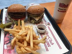 -The Habit Burger Grill 哈比特汉堡(复兴soho店)