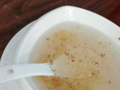 冰糖雪耳炖海底椰-龟金正·港式甜品(客村店)