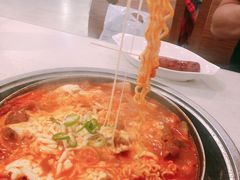 -三清洞摩西韩式年糕火锅(威高广场店)