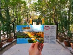 -艾提尕尔清真寺