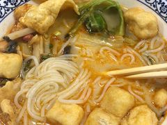-亚皆老街南宁老友粉·米粉(印象城店)
