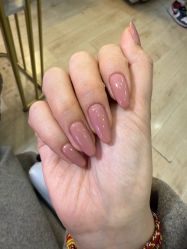 -初瞳专营美睫美甲