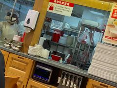-南城香·饭香串香馄饨香(青年路店)