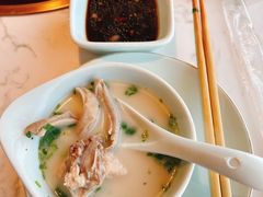 -捞神煲汤火锅(湖滨商业街店)