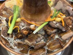 -岳记兴隆·青城腊排铜火锅(融创店)