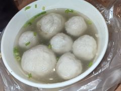 -龙头鱼丸店 只此一家只卖手工鲨鱼丸
