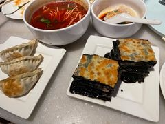 爆浆黑芝麻糖饼-金鼎轩(方庄天坛店)