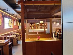 -呷哺呷哺(凯旋广场店)