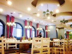 -闫府私房菜(经四路万达店)
