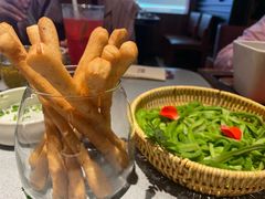 -巴奴毛肚火锅概念餐厅