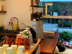 -Line 咖啡(石厦花园店)