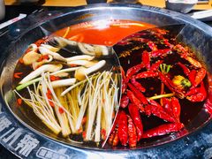 -潘小辣鲜肉老火锅