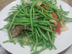 -鑫胜私房菜(球场路店)