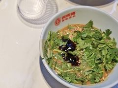 -何师傅美蛙鱼头(汉街店)
