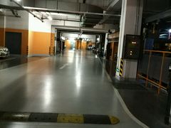 -Iapm环贸地下车库