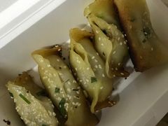 -小姜锅贴(凤凰街店)