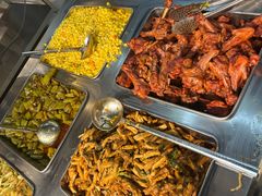 -食里香自助快餐(香槟小镇店)
