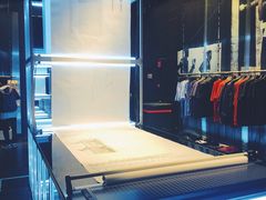 -NIKE品牌体验店(南京东路店)