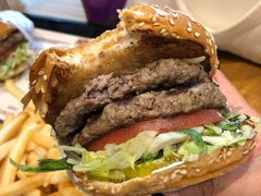 -The Habit Burger Grill 哈比特汉堡(爱琴海店)