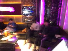 -欢乐酷量贩KTV(万达广场店)
