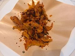 -阿瓦山寨·湘菜现炒·剁椒鱼头王(咸阳总店)