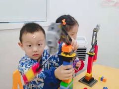 -斯坦星球AI编程·机器人科创·科学实验·信奥·思维·STEM·乐高·竞赛考级(长宁虹桥大融城荟聚中心)