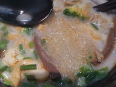 -鸭小妹鸭血粉丝(老门东店)