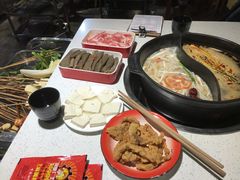-钢管厂歆瑞源油卤串串香(春熙路太古里店)