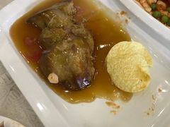 -楼外楼·停车场