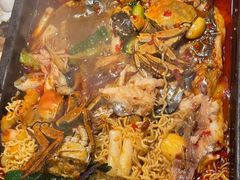 -里岛烤鱼(东港凯虹广场店)