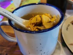 -临界音乐酒馆·小龙虾·江湖菜(华熙LIVE·鱼洞店)