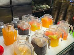 -领鲜活海鲜榴莲自助火锅(东门店)