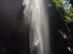 -龙水峡地缝景区