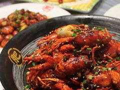 -肥肥虾庄·金牌油焖大虾(杨园滨江时代walk店)