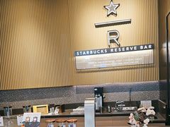 -星巴克臻选(上海合生汇1F店)