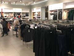 -H&M(鹏欣水游城店)