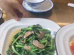 -缘来聚·徽菜名店(黄山宏村店)