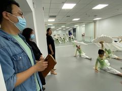 -西安小天鹅艺术团(金花路校区)