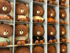 -LINE FRIENDS Garosu-gil Flagship Store