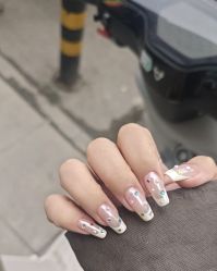-晨·艺美甲美睫